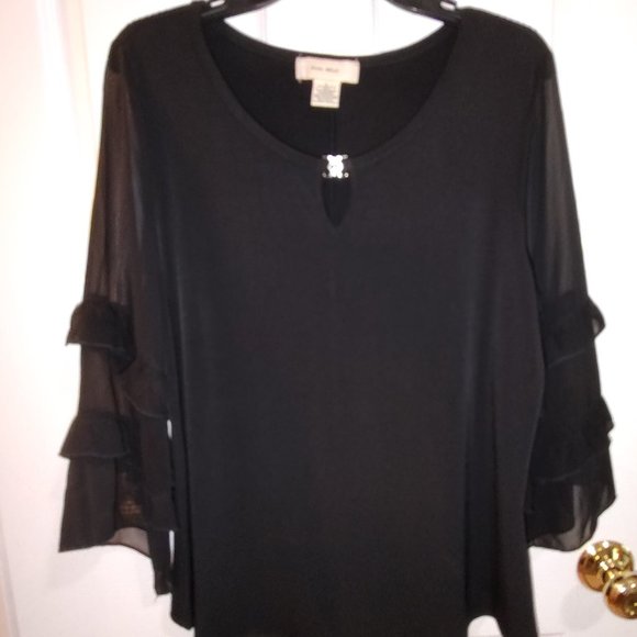 Dressy black top - Picture 1 of 5